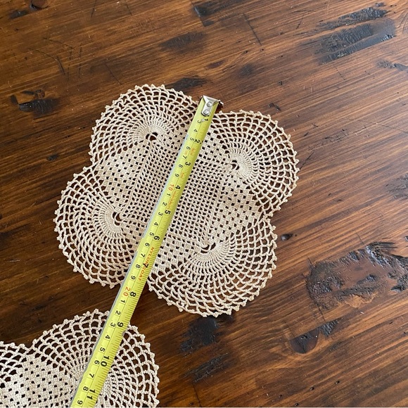 Vintage Lace Crochet Doily Cream Off White Beige Doilie Cottagecore set of Two - Picture 6 of 8